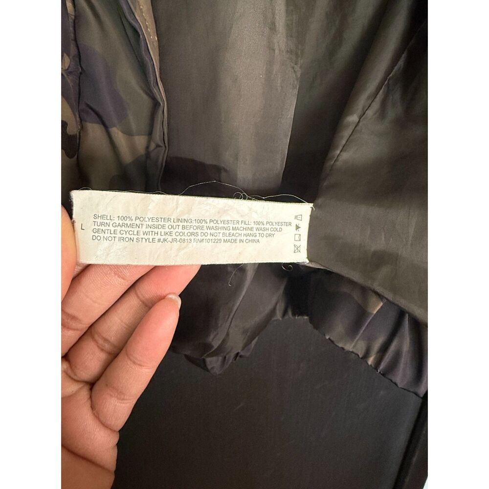 Ashley by 26 International Women’s Camouflage Puffer Jacket Size L Camo Coat - Picture 8 of 8